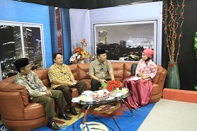 PLT WALIKOTA MEDAN HADIRI TALK SHOW DALAM PROGRAM DIALOG PEMBANGUNAN