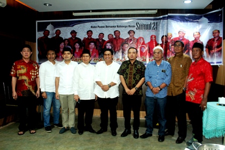 Kadis Kominfo Hadiri Acara Buka Puasa Bersama Harian Sumut 24