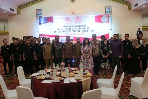 Kepala Dinas Kominfo Kota Medan Hadiri Seminar Nasional Perhumas