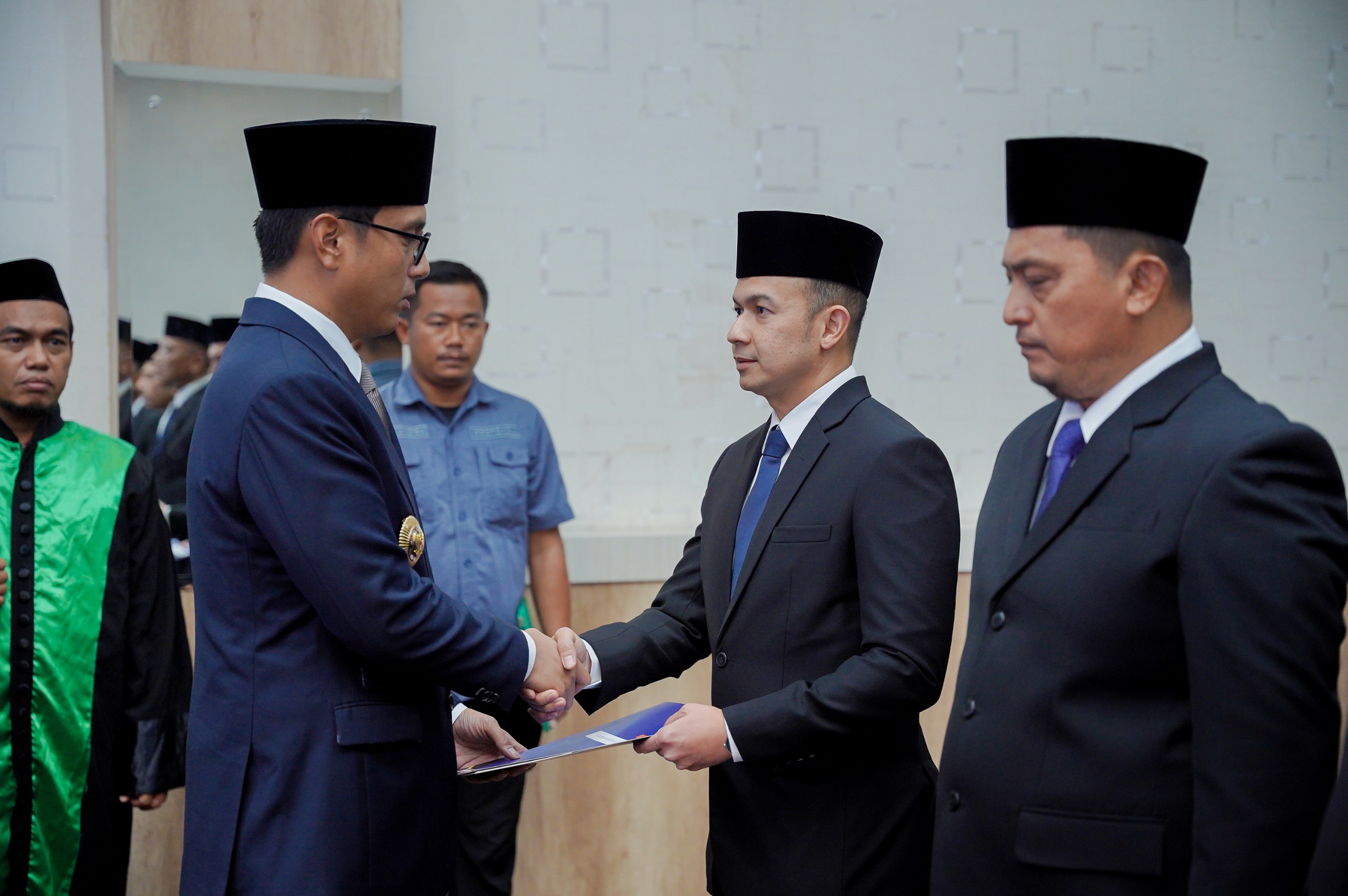 Lantik 9 Pejabat Pimpinan Tinggi Pratama, Rico Waas: Saya Tak Minta Sepeserpun, Layani Masyarakat, Majukan Medan