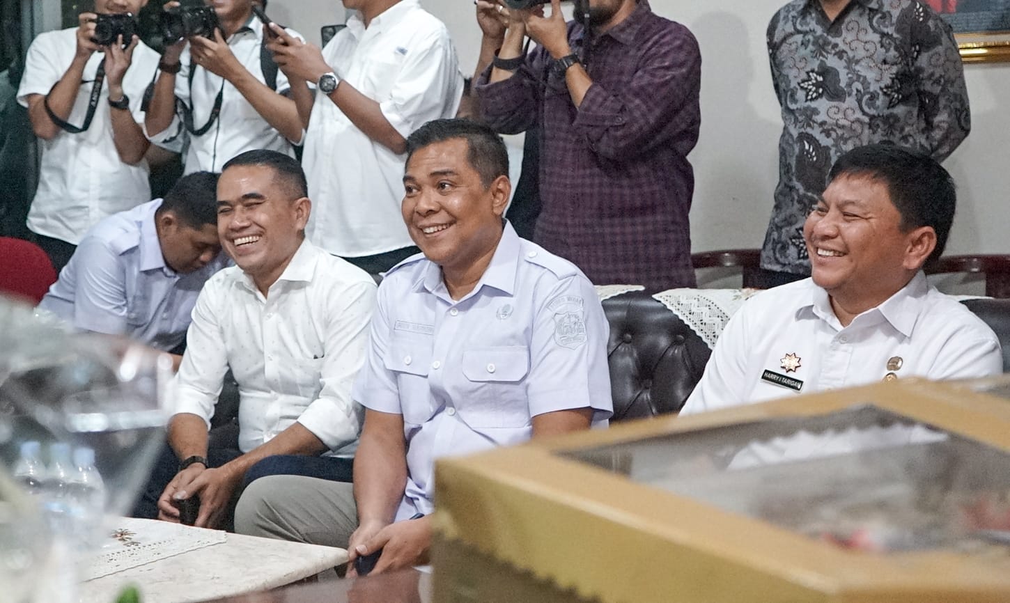 Hadiri HUT Ke-29 Waspada Online, Wali Kota Medan Tekankan Pentingnya Adaptasi, Inovasi dan Kredibilitas