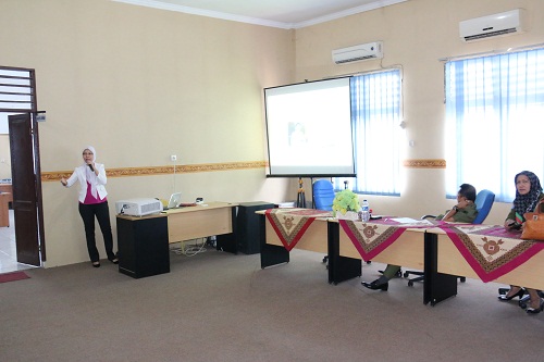 Rapat Dinas Kominfo Kota Medan mengenai presentasi usulan rencana kegiatan IT di Dinas Kominfo Kota Medan serta membahas dan merencanakan tentang Open Data dan Mobile government di tahun 2016 menuju Medan Smart City.